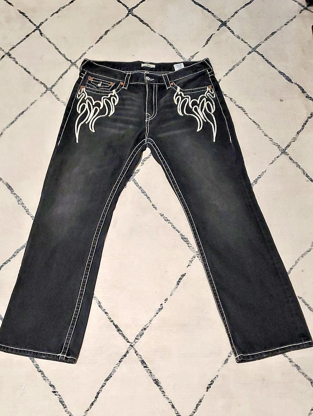 True Religion Billy Relaxed Bootcut Embroidered Black Jeans Waist 36
